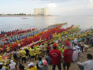 More Dragon Boats and look at that horror story of a new hotel in the background. Right at the confluence of the two rivers. Quite ghastly.